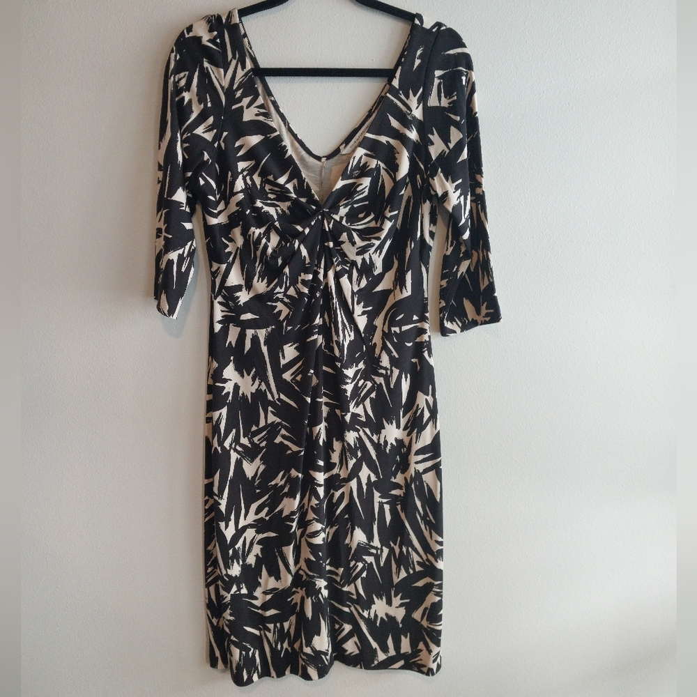 Diane Von Furstenberg Brown & Cream 100% Silk Abstract Print Sheath Dress